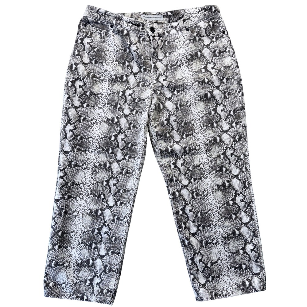Chicos Platinum‎ Distressed Snake Print Denim Jeans Crop Women Size 2 ( Size 12)